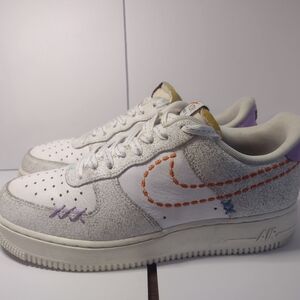 Nike Air Force 1 '07 SE Nike 101 White Sneakers Size 9.5